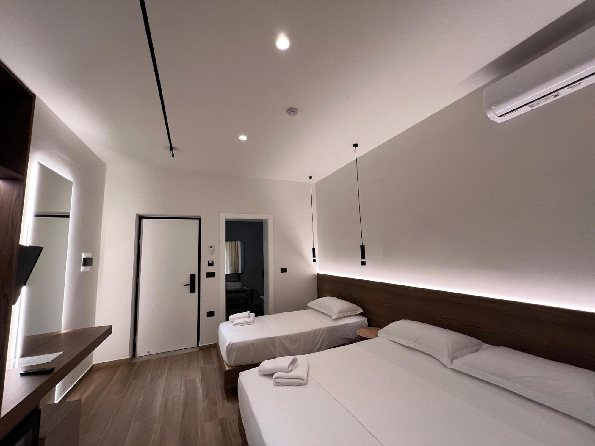 Takas Boutique Hotel
